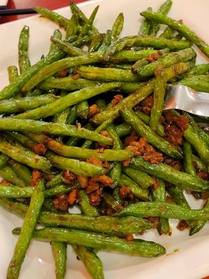 String beans at Bodhi Kosher Vegetarian Restaurant in New York City
