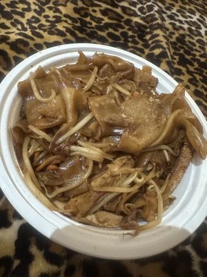 chicken chow fun  at Bodhi Kosher Vegetarian Restaurant in New York City