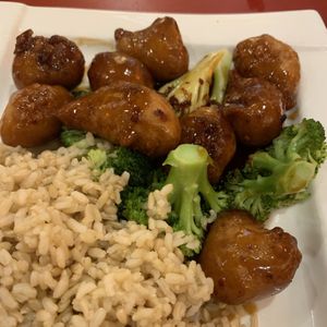 Good ol’ General Tso at Bodhi Kosher Vegetarian Restaurant in New York City