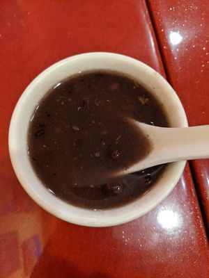 Sweet adzuki bean soup, free dinner dessert at Bodhi Kosher Vegetarian Restaurant in New York City