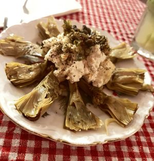 Artichokes and vegan feta cheese   at Alaska Bar in Berlin