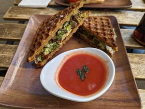 Aunt weaver - gluten free at Melted in Napa