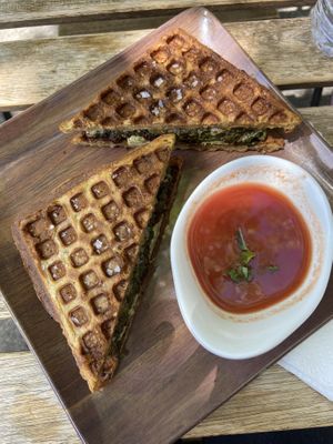 Aunt Weaver Stamper on gf bread  at Melted in Napa