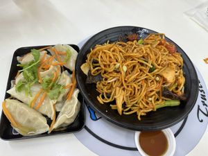 New Goreng is pretty good   at 3 Treasures 三寶齋 - AMK in Northeast Singapore