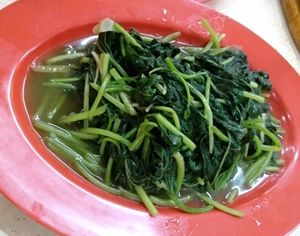 清炒蕃薯葉 stir fried sweet potato leaves at 3 Treasures 三寶齋 - AMK in Northeast Singapore