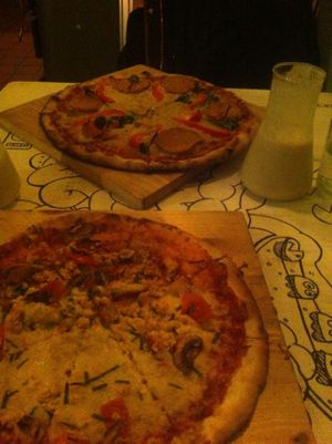 pizzas and a smoothie at Pizza LAB in Leipzig