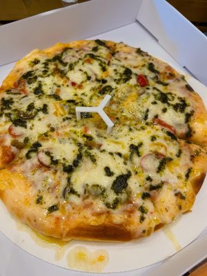 One Vegan Pizza (Photo by Joan Chan) at One Vegan Shop in New Territories