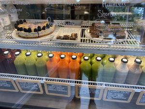 Front counter at Pulp + Sprout Juice Bar and Vegan Cafe in Asheville