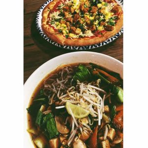 vegan pizza and pho at VegeNation in Las Vegas