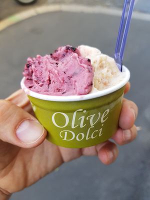 Peaches and Blueberries at Olive Dolci - Via Emanuele Filiberto in Rome