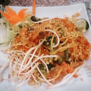 The obsession continues. Vegan pad thai at Thai Ivory Cuisine in Bedford