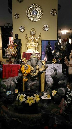 Fountain at Thai Ivory Cuisine in Bedford