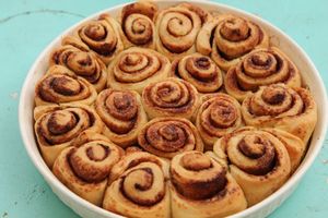 Cinnamon rolls at VeganCat in Berlin