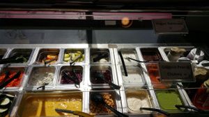 salad bar at Govinda's Garden in Pendleton