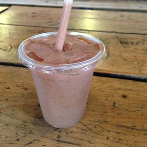 banana cocoa smoothie at King CookDaily in East London