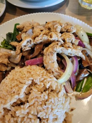 Chinese Broccoli 🥦 and  Shitaki Mushrooms 🍄 with Chick'n at The Purple Mint - El Cajon Blvd in San Diego