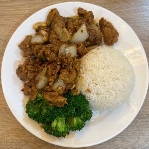 kung pao chicken   at The Purple Mint - El Cajon Blvd in San Diego