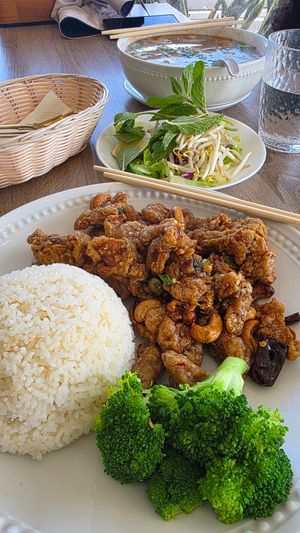 Today's lunch. We haven't been here in a while, turned out great! I'm stuffed 😋 at The Purple Mint - El Cajon Blvd in San Diego