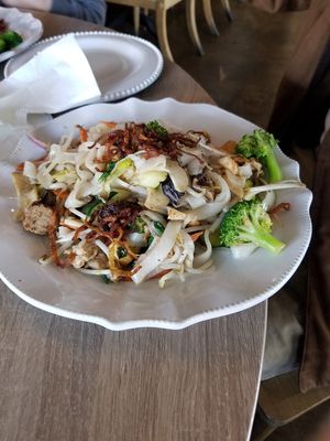 Stir Fried Noodles at The Purple Mint - El Cajon Blvd in San Diego