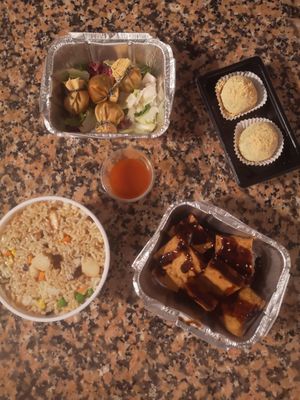 Ordered this to be delivered. Fully vegan at Vegesana & One Ramen in Barcelona