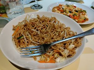Fried noodles at Vegesana & One Ramen in Barcelona