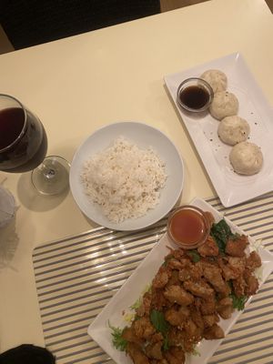 Lunch   at Vegesana & One Ramen in Barcelona