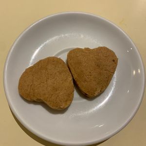 Galleta de cacahuete casera at Vegesana & One Ramen in Barcelona