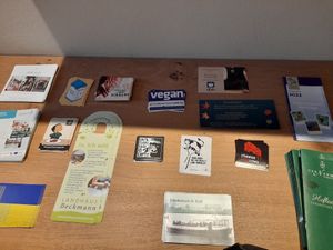 Gratis Sticker im Eingangsbereich der Rezeption :-) at Landhaus Beckmann in Kalkar