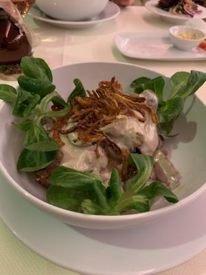 Semmelknödel mit Championrahmsoße   at Landhaus Beckmann in Kalkar