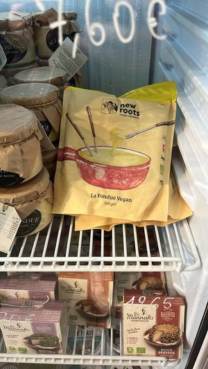 Alternative to fondue #Veganuary at Vegasme in Brussels