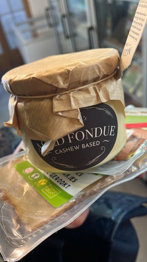 Alternative to fondue #Veganuary at Vegasme in Brussels