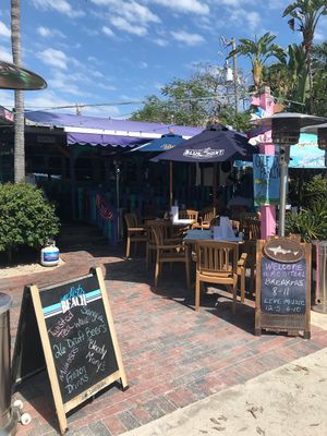 Lots of outdoor seating at RC Otters in Captiva