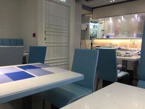 Inside the restaurant at Leisurely Veggie - Causeway Bay  in Hong Kong Island