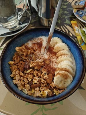 Porridge pleasure at Bagels & Beans - Spui in The Hague