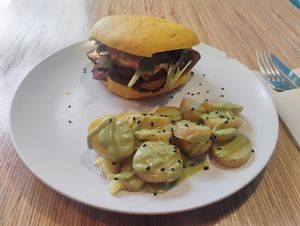 Seitan pita with potatoes at La Camelia Vegan Bar in Bilbao