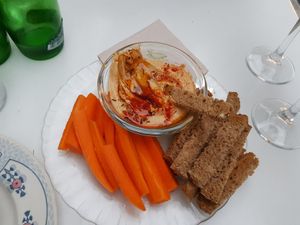 Fab hummus at La Camelia Vegan Bar in Bilbao
