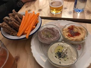 Untables variados at La Camelia Vegan Bar in Bilbao