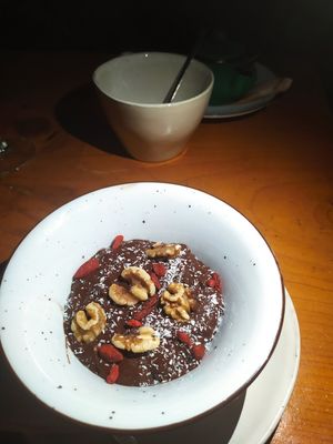 El postre vegano at Brown Sugar in Cadaques