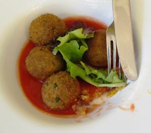 Dilys's meal at SPOPS in Bari