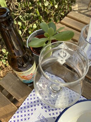 Gluten-free beer at the outdoor seating at Frulez in Bari