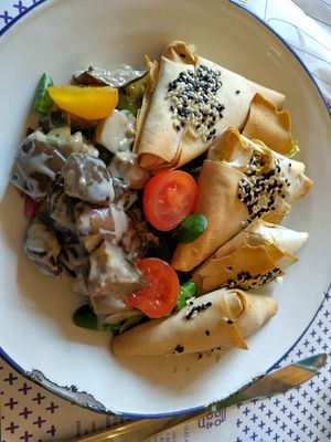 Potato somosa at Frulez in Bari