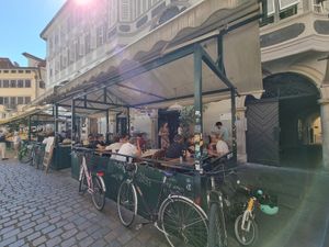 Front, outdoor seating at Nadamas in Bolzano