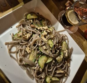 Spaghetti mit geräuchertem Tofu, Ingwer und Zucchini at Nadamas in Bolzano