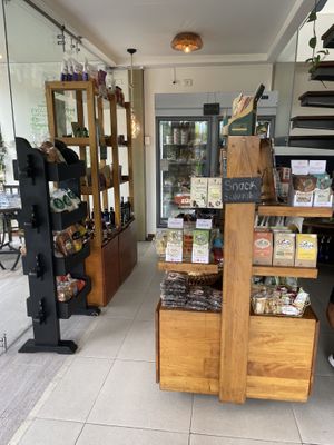 Shop  at Boticasol in Armenia