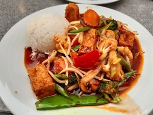 Tofu and legumes in Hoisin sauce at Saigon Sonne in Heidelberg