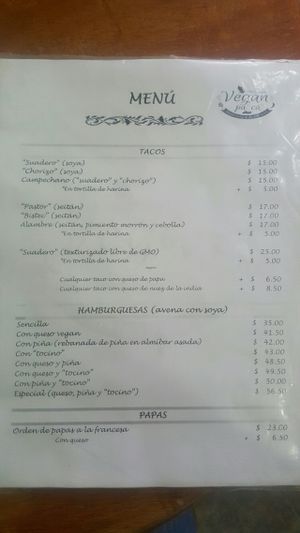 Menú, marzo 2017, página 1 at Vegan Pa' Cá' in Mexico City