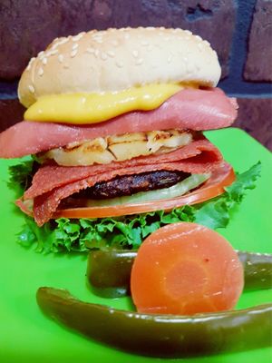 Suprema cheese burger  at Vegan Pa' Cá' in Mexico City