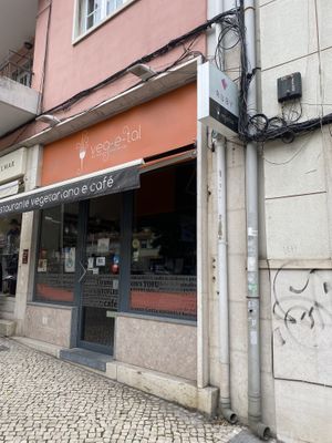 Outside  at Veg-e-tal in Almada