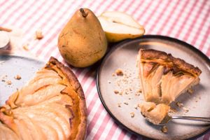 hazelnuts and pear pie at FOAM in The Hague