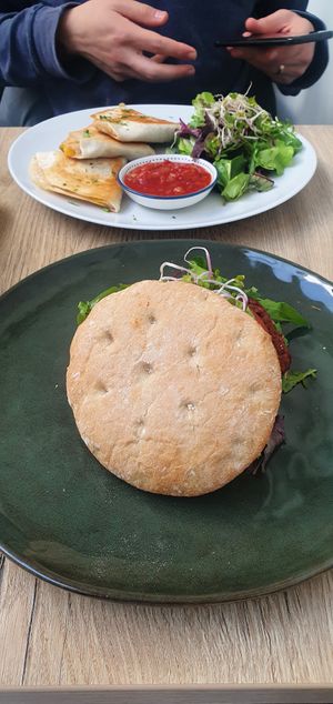 BLTA and Quesadillas at FOAM in The Hague